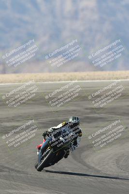 media/Oct-30-2025-Racers Edge (Thu) [[dabbdaf680]]/3-B Group/Session 2 (Bowl Exit)/